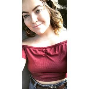 Meet your Posher, Desireè